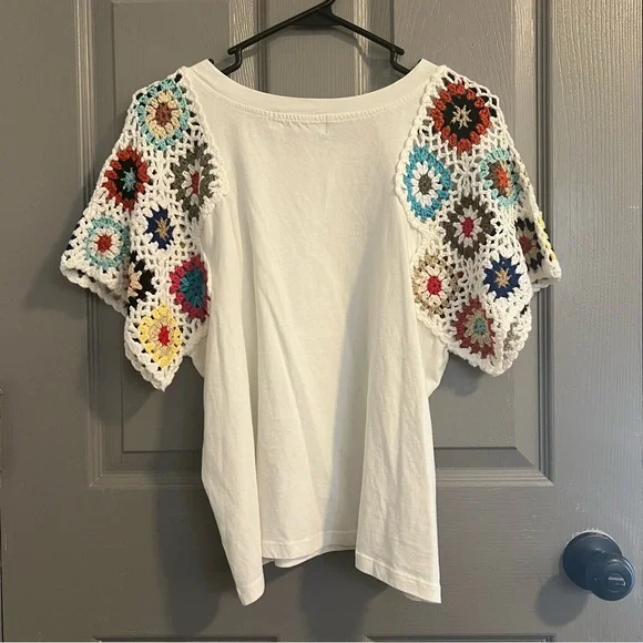 Fab'rik White Top with Multicolor Crochet Sleeves - Picture 5 of 5